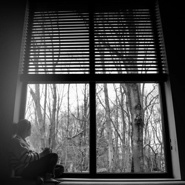 “Ben jij ooit zenuwachtig op een trouwdag?”

Ja.

Elke keer.
Maar niet voor het fotograferen.

Voor de mensen. Voor het verhaal. Voor het moment dat ik niet mag missen.

Want ik weet: dit is misschien hun enige kans om het zo te voelen.

💬 Wat zou jij nooit willen vergeten van je trouwdag?

#persoonlijkepost #achterdecamera #trouwfotograafleven #minderposemeermoment #echteemotie 
#bruiloftzoalsjebent #verhalenverteller #fotosmetgevoel #trouwenmetromy 

📸 @brechjeverhoevenfotografie_